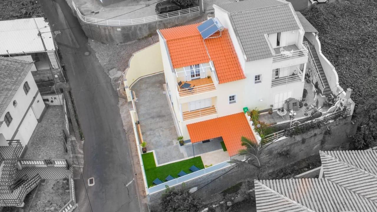 Flowers Island House 4 Canico  Exterior photo